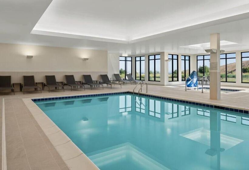 هتل Courtyard By Marriott Pocatello