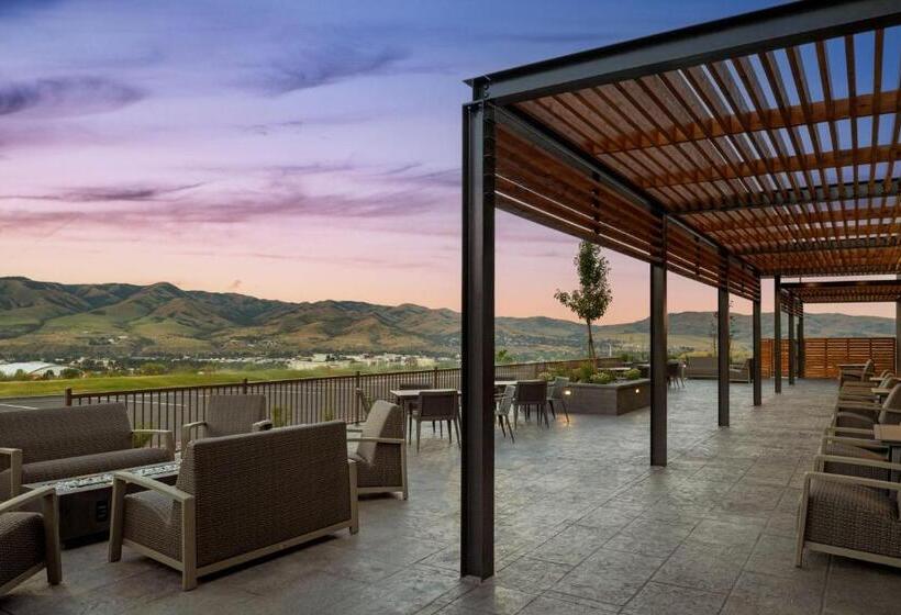 هتل Courtyard By Marriott Pocatello