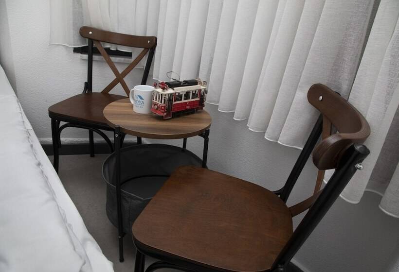 מלון כמוסות Noya Suites