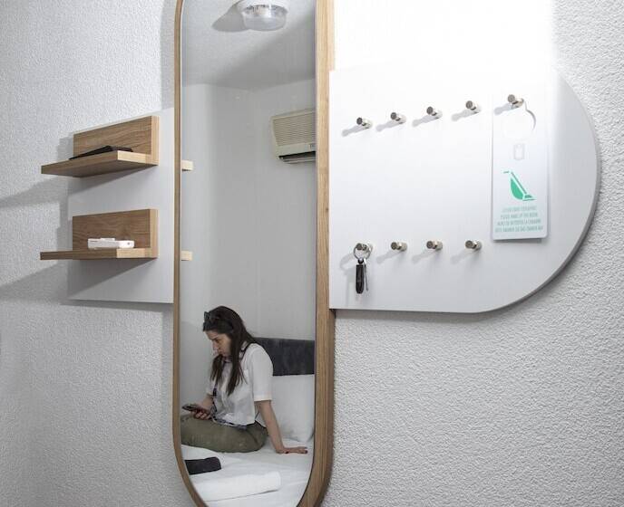 מלון כמוסות Noya Suites