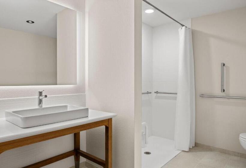 Otel Element Springfield South