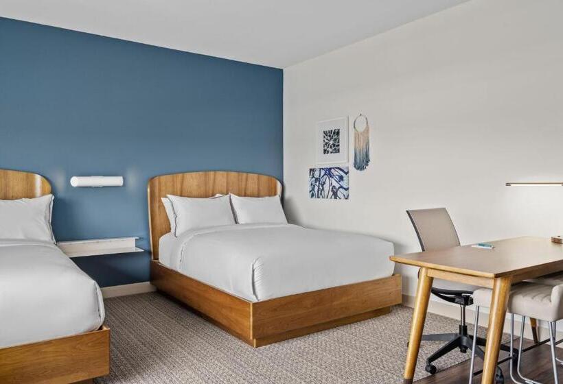 Otel Element Springfield South