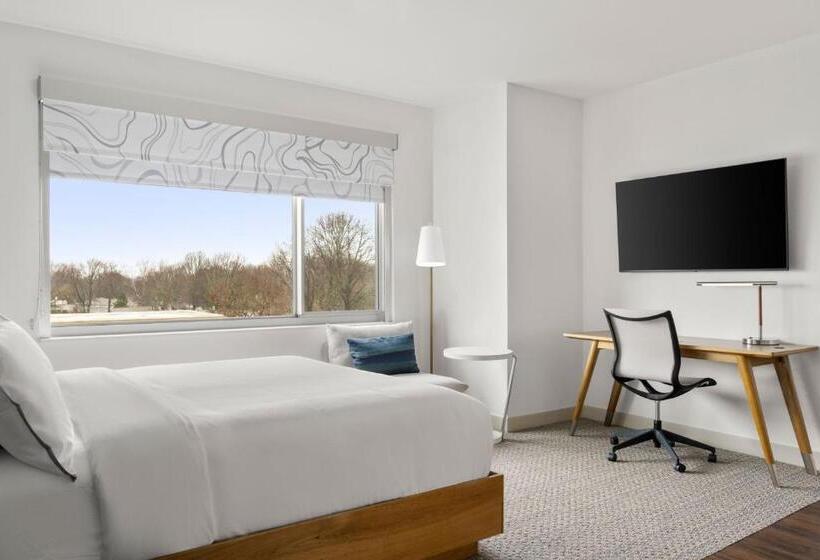 Otel Element Springfield South