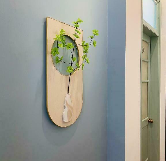 هتل Under The Sun Homestay