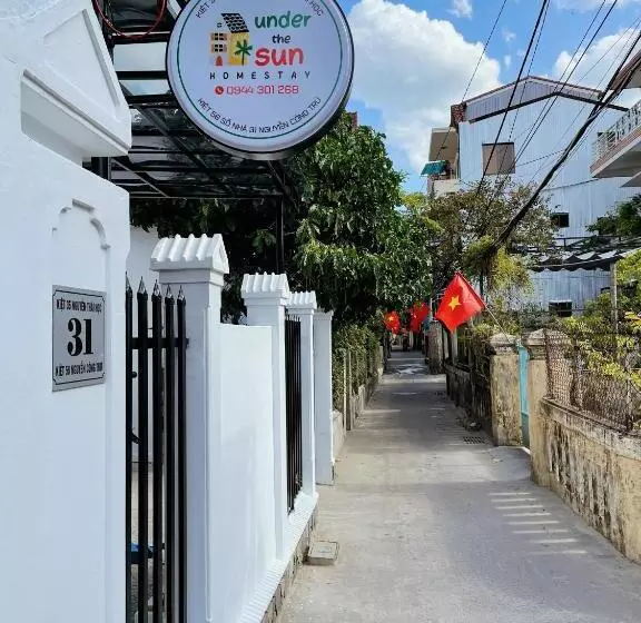 هتل Under The Sun Homestay