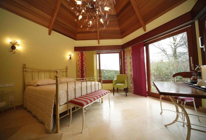 住宿加早餐  La Coulonnière