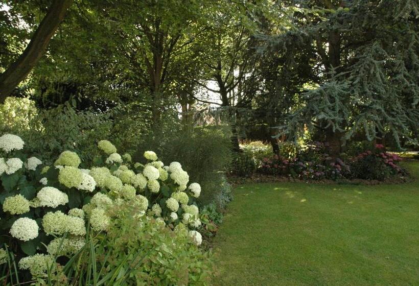 住宿加早餐  La Coulonnière