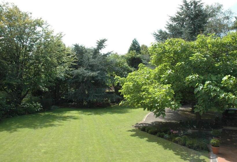 住宿加早餐  La Coulonnière