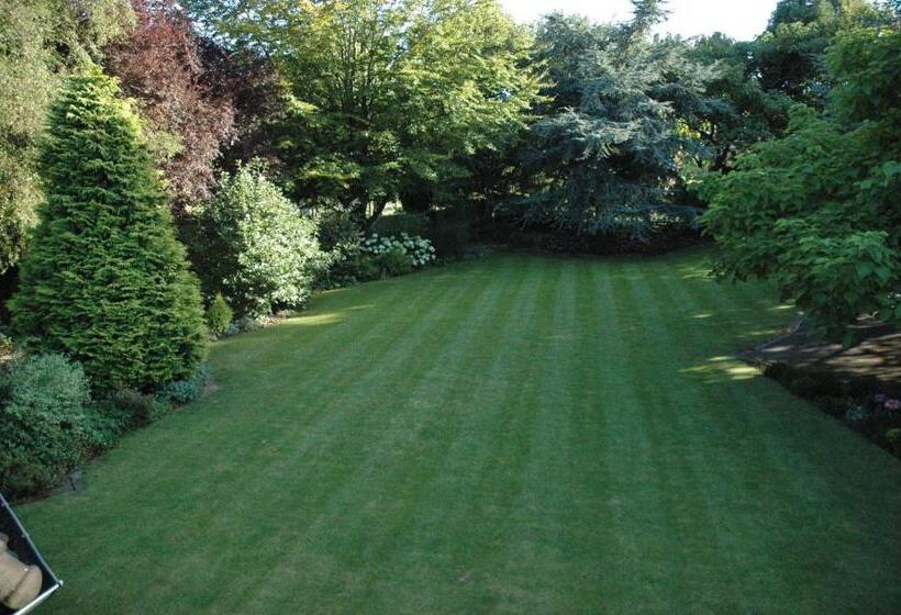 住宿加早餐  La Coulonnière