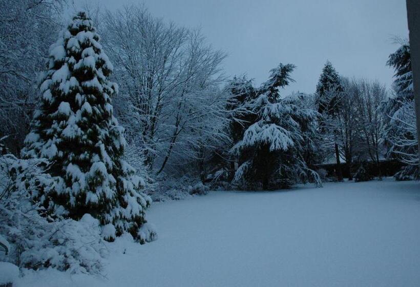 住宿加早餐  La Coulonnière