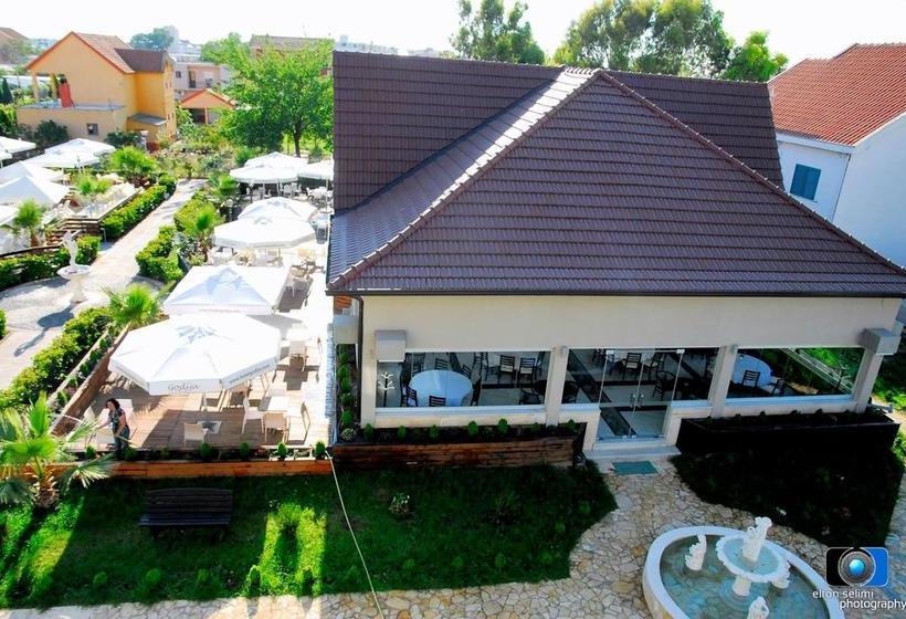 Godija Hotel & Suites