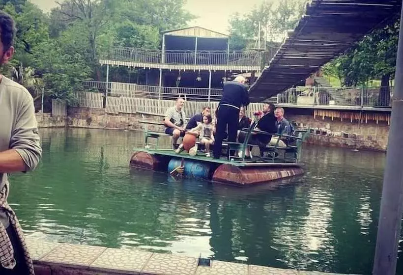 ホテル Amiran`s Lake