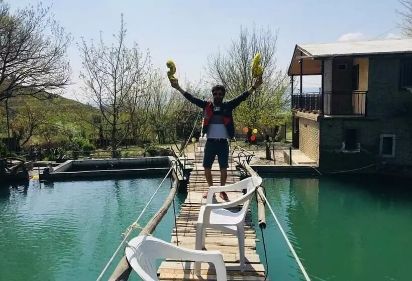 ホテル Amiran`s Lake