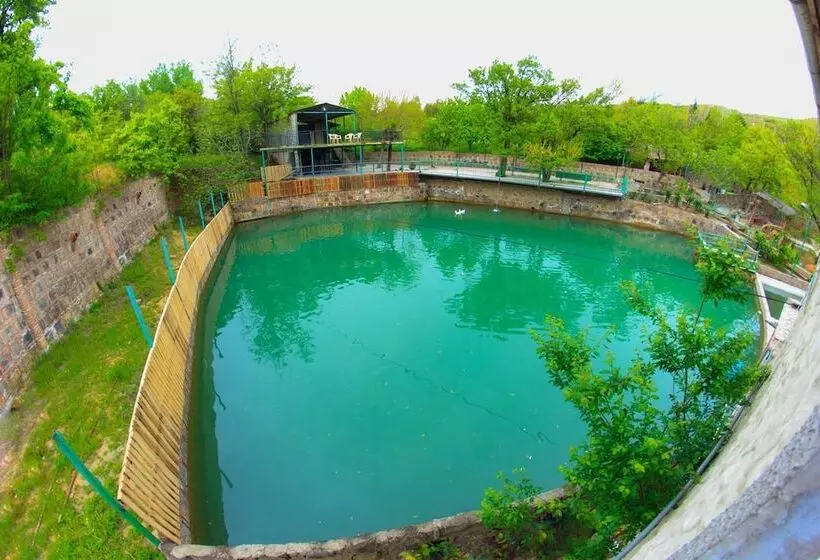 ホテル Amiran`s Lake