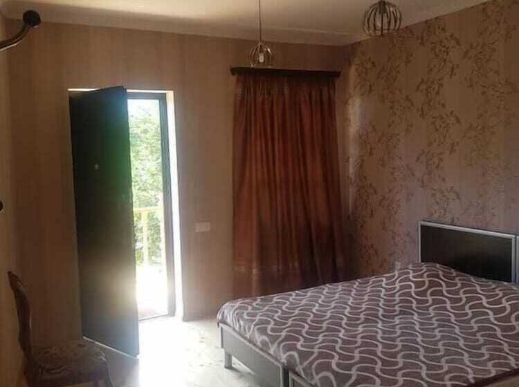 فندق Amiran`s Lake