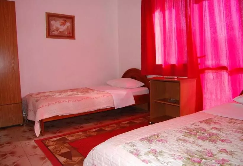 Hotel Devi