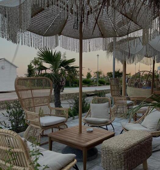 בית מלון כפרי Freskia