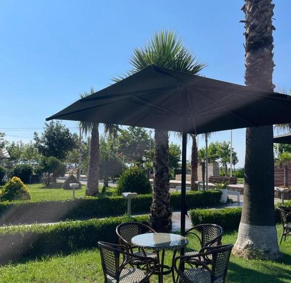 בית מלון כפרי Freskia