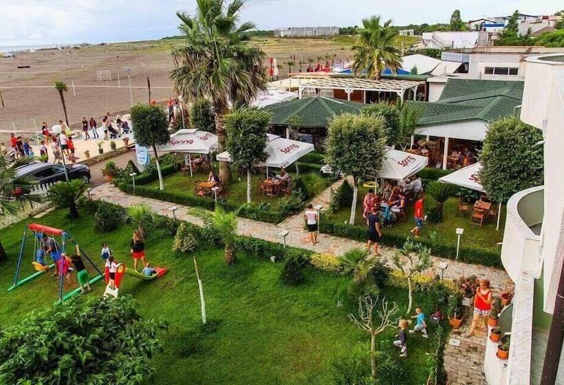 בית מלון כפרי Freskia