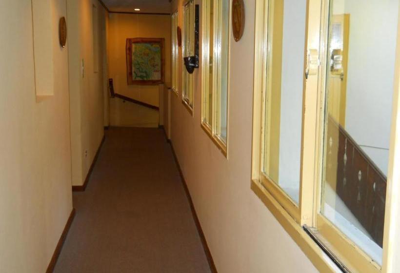 فندق Posada De La Flor