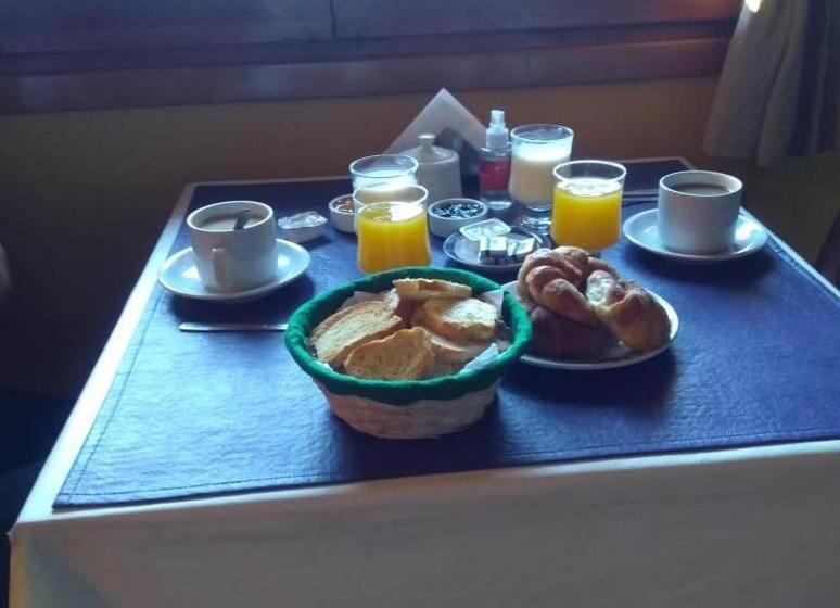 فندق Posada De La Flor