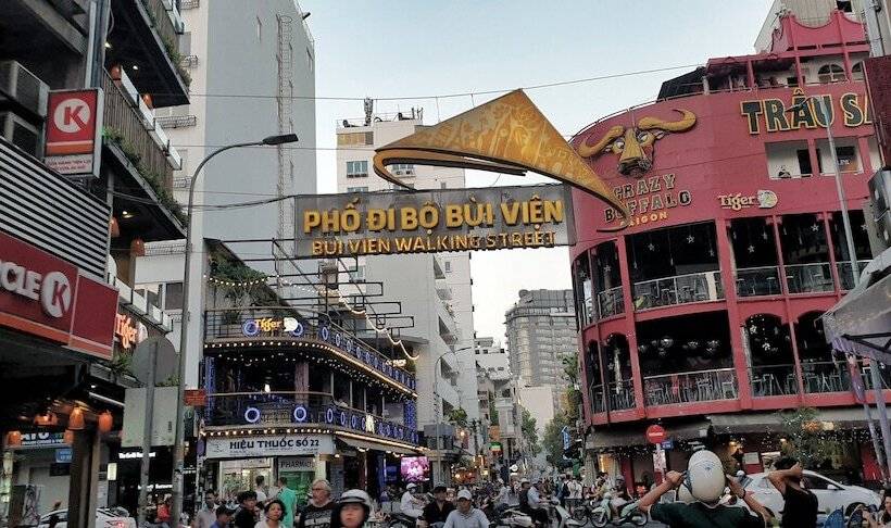 هتل The Phoenix 74