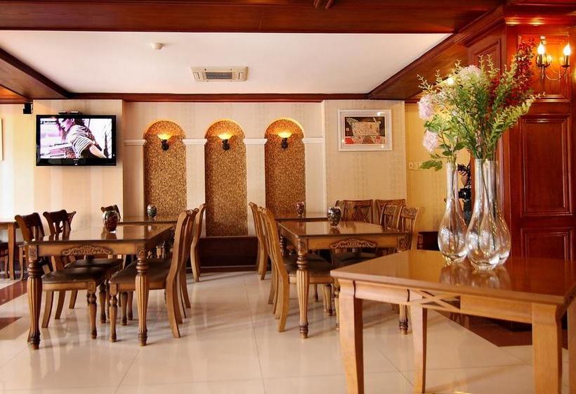 هتل Moonlight Saigon  Phu My Hung