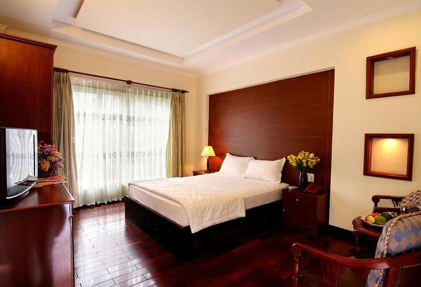 هتل Moonlight Saigon  Phu My Hung