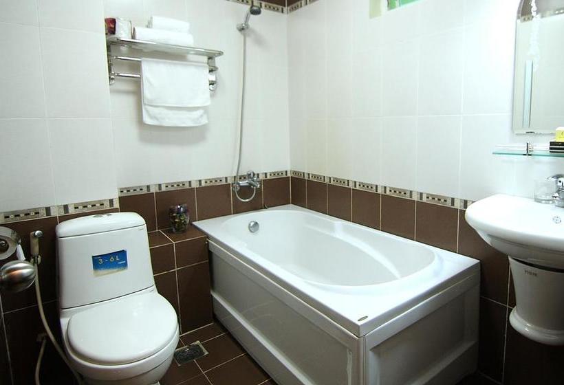 هتل Moonlight Saigon  Phu My Hung