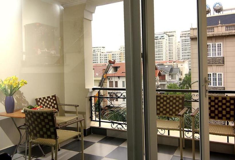 هتل Moonlight Saigon  Phu My Hung