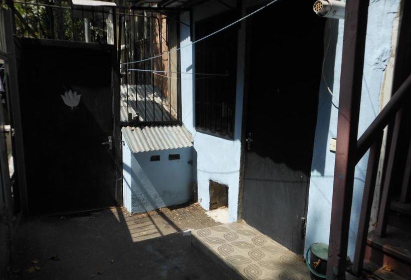 هاستل Guesthouse Rest