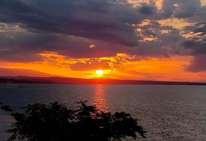 Bed and Breakfast La Casa Di Anna Al Faro