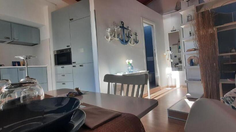 Bed and Breakfast La Casa Di Anna Al Faro