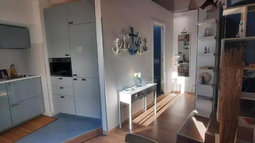 تختخواب و صبحانه La Casa Di Anna Al Faro