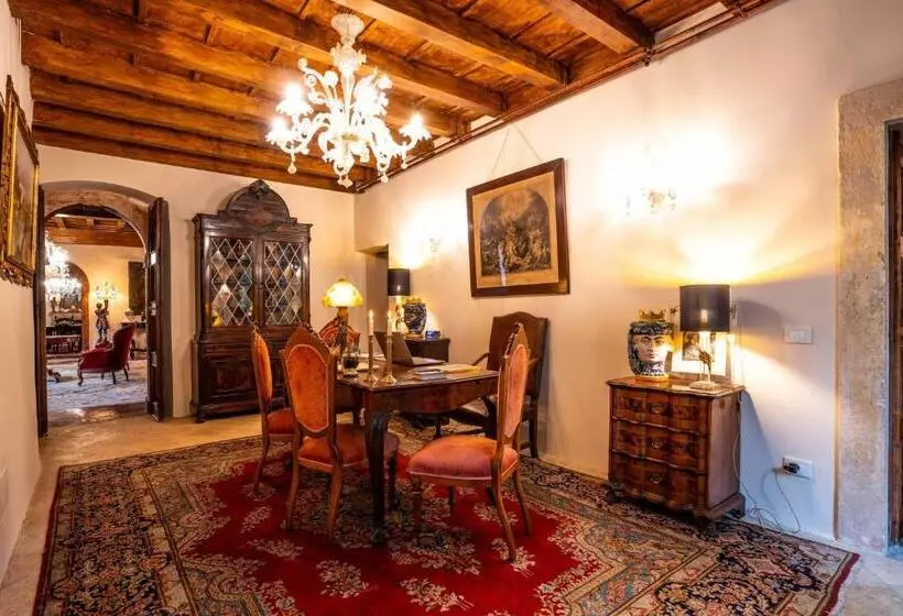 ベッドアンドブレックファースト Villa Carrara Salvadori