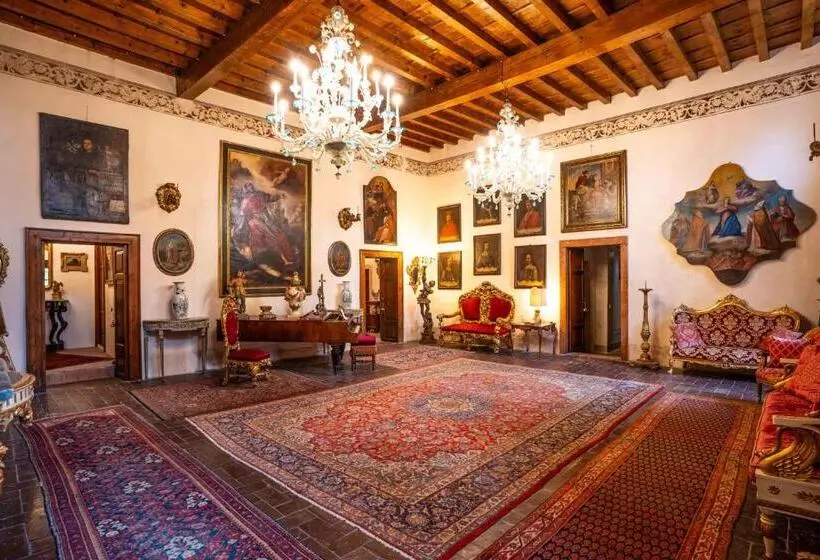 ベッドアンドブレックファースト Villa Carrara Salvadori