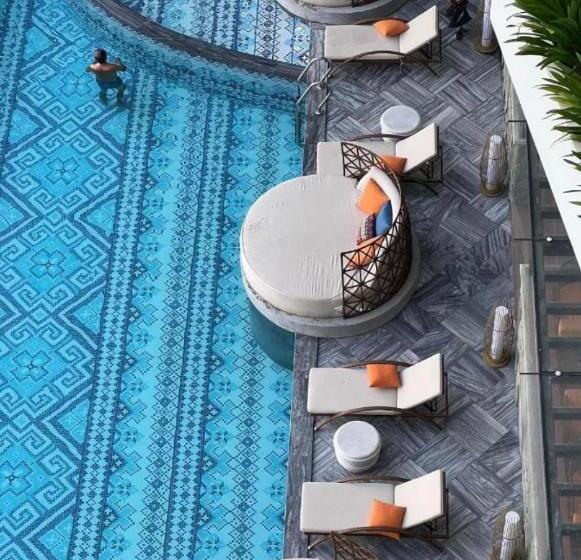 هتل Apec Mandala Hadofinn