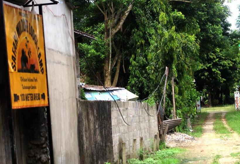 هتل Safari Wildlife Lodge & Camp