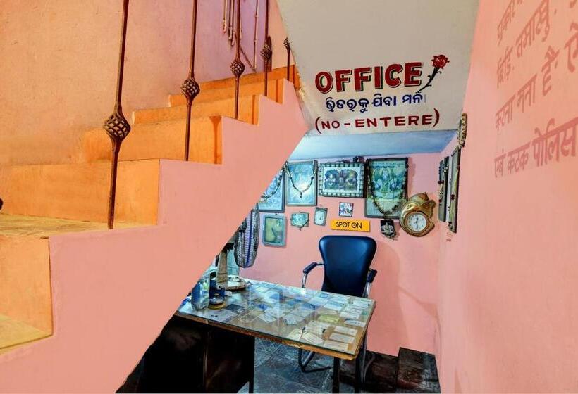 Hotel Spot On Mahadev Lodge