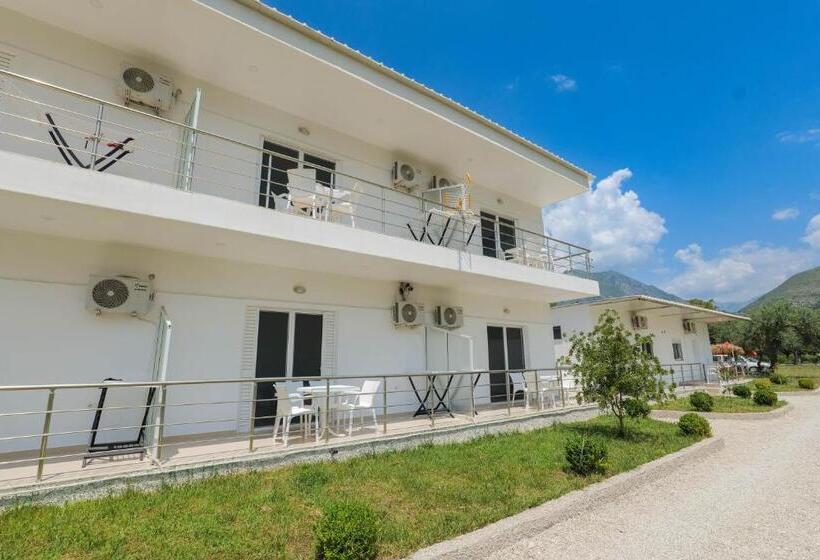 فندق Villa Noel Borsh