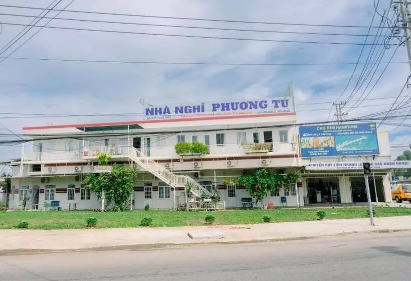 مُتل Phương Tú Hostel