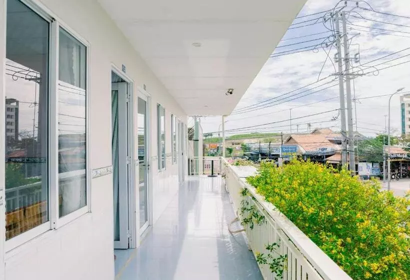 مُتل Phương Tú Hostel