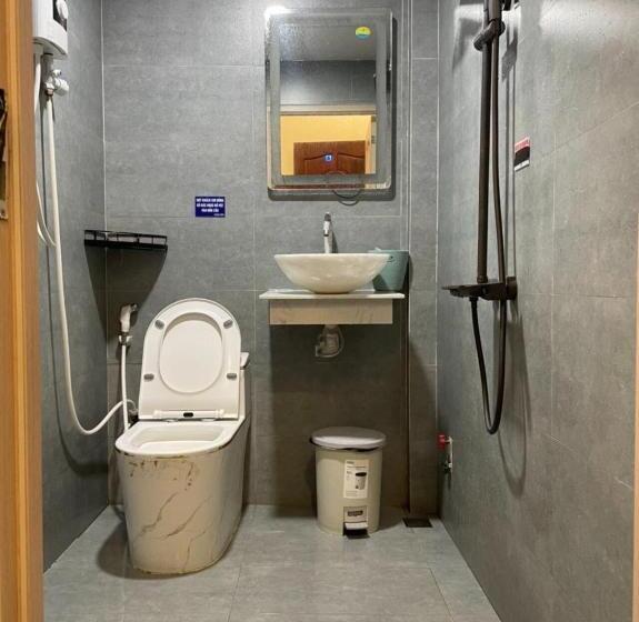 Phụng Kim Thảo Hotel Long An