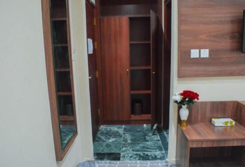 فندق ودام 4 العزيزية