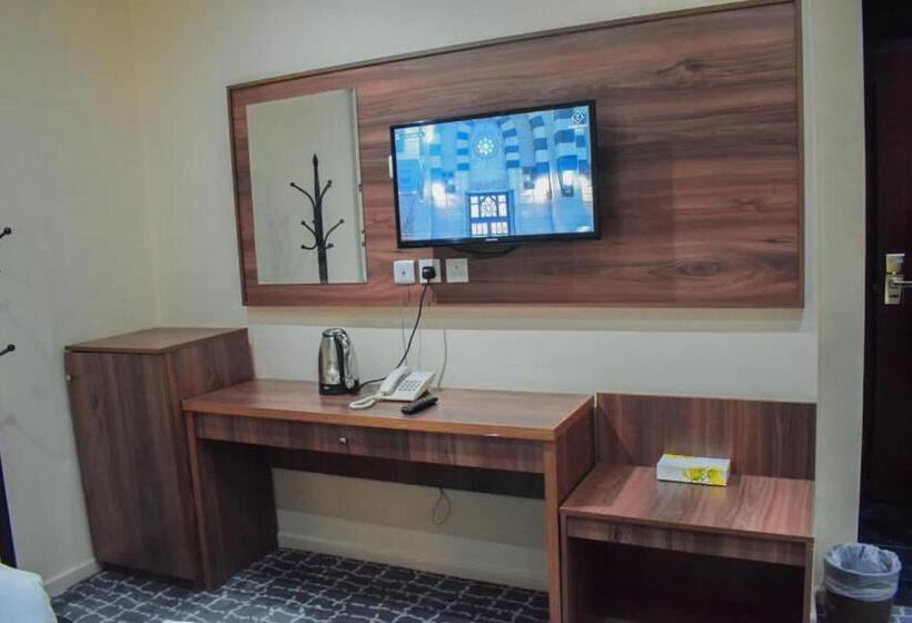 فندق ودام 4 العزيزية