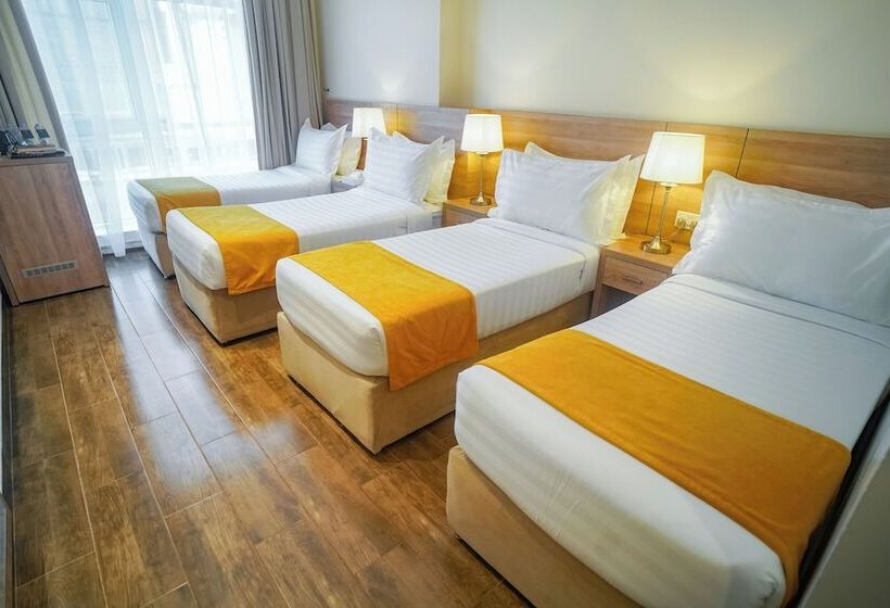 فندق Worth Elite