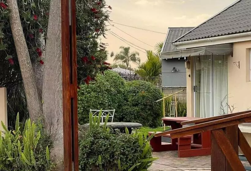 Majatalo 12 On Churchill