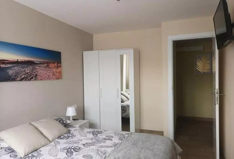 Majatalo Hostal Mari, Alquiler Habitación Privada En Hostal, 6 Habitaciones Cerca De La Universidad Y Aeropue