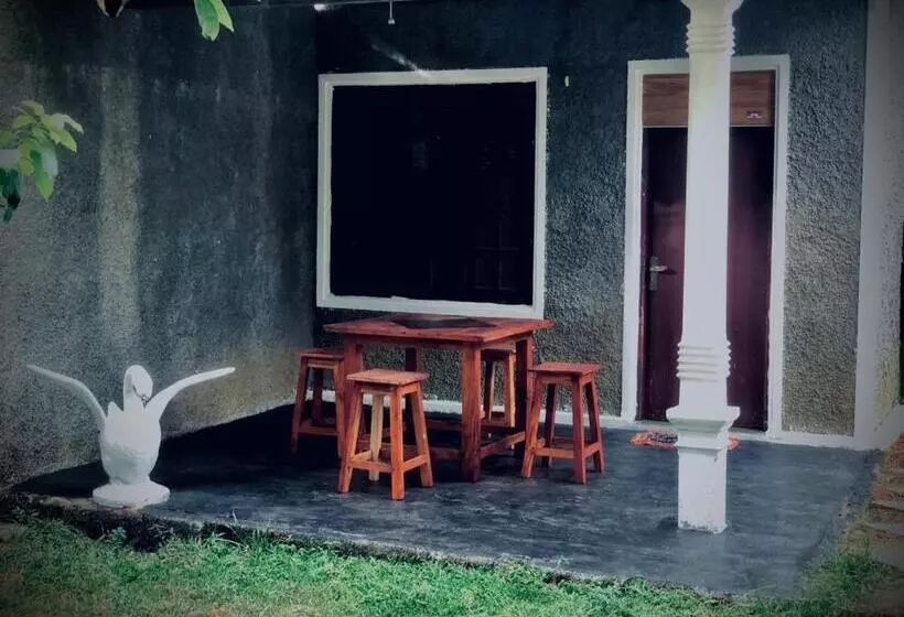 ペンション The Ritz Tourist Home
