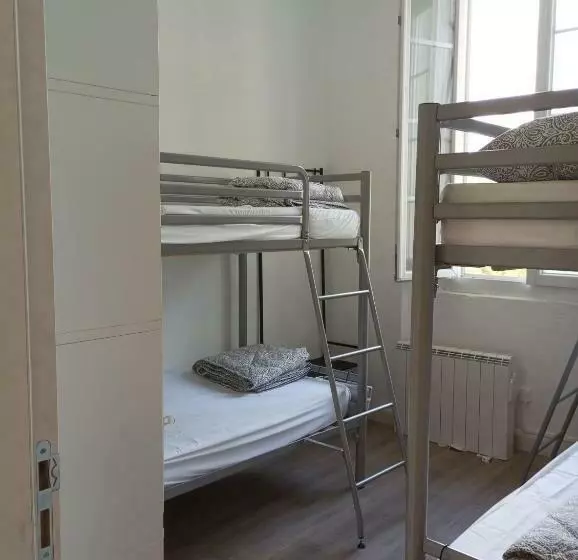 ユースホステル Gîte Comme Une Parenthèse